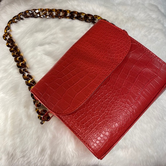 Princess Polly Handbags - Brand New- Never Used Red 🔥Nita Hyde Bag Red